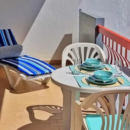 Tivoli Apt8 With Pool&garage Vilamoura