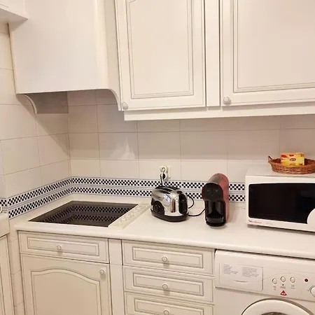 Tivoli Apt8 With Pool&garage Apartamento