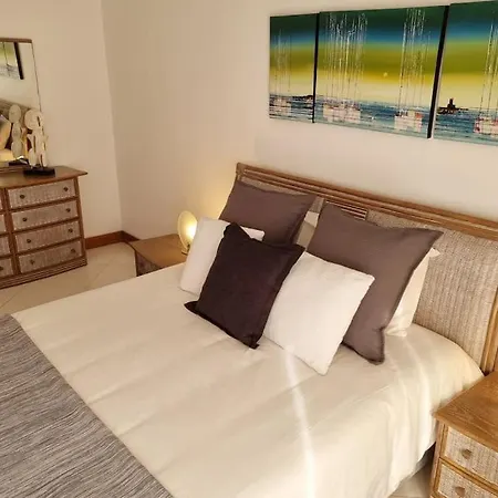 アパート Tivoli Apt8 With Pool&garage ヴィラモウラ