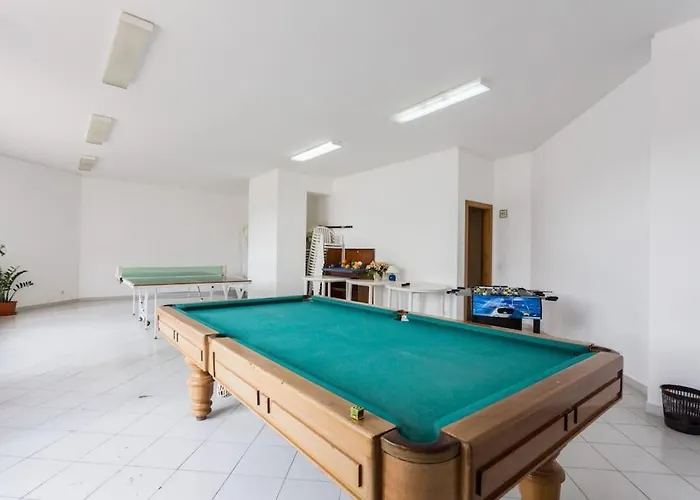 Apartmán Tivoli Apt8 With Pool&garage
