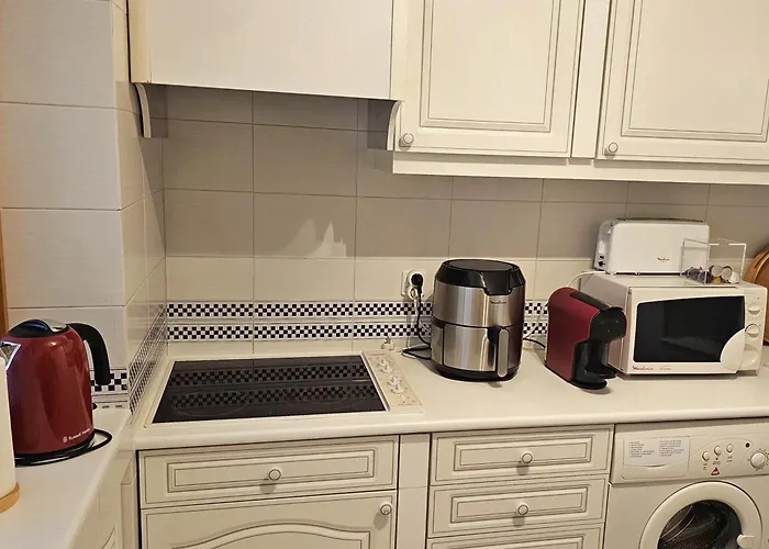 Διαμέρισμα Tivoli Apt8 With Pool&garage